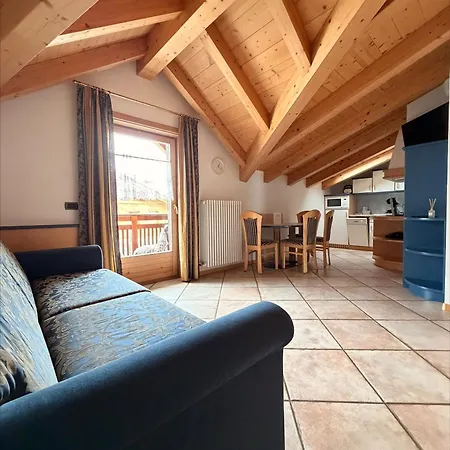 Cozy Loft Apartment